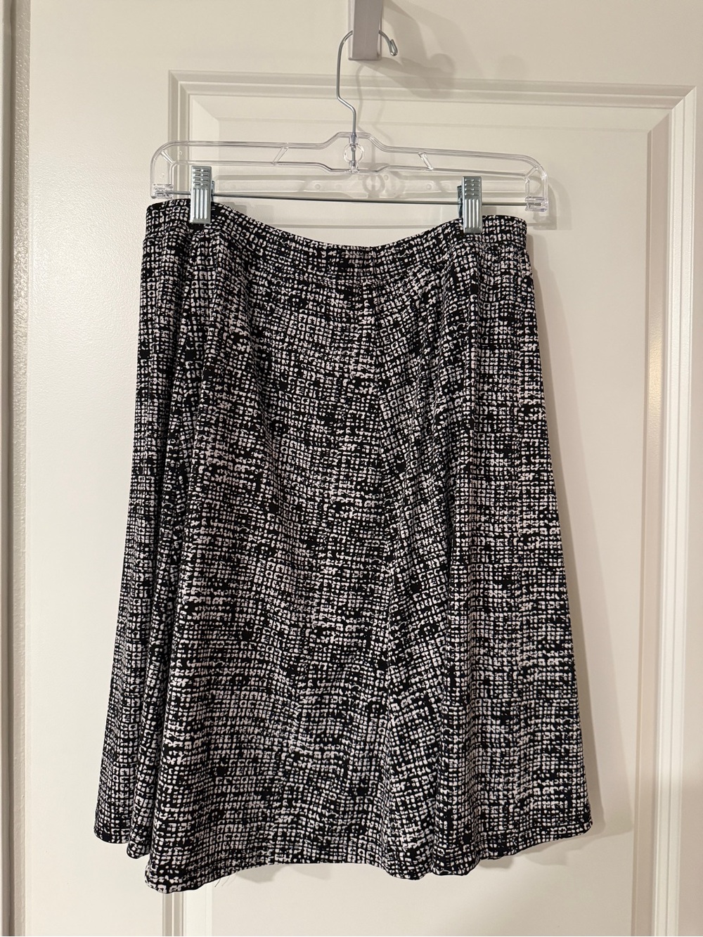 Avenue Black and White Tweed-Style A-Line Skirt